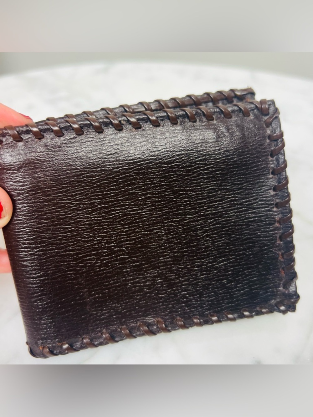 Vintage Brown Leather Bifold Wallet – Whipstitch Detailing